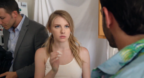 Ảnh trong SEX Melody Mark bi hai thanh niên cưỡng dâm