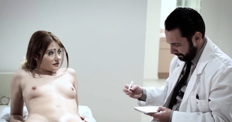 co-nang-tuoi-teen-ngay-tho-va-bac-si-bien-thai