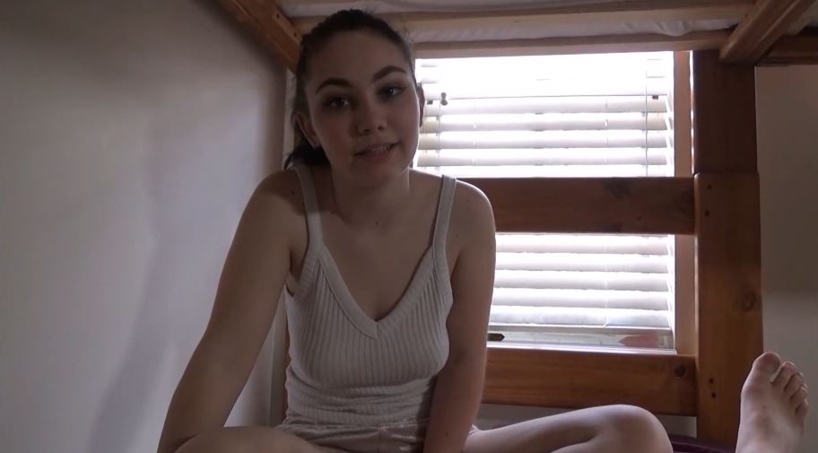 chi-ke-hang-xom-yeu-cau-ban-trai-lam-cho-co-ay-co-thai